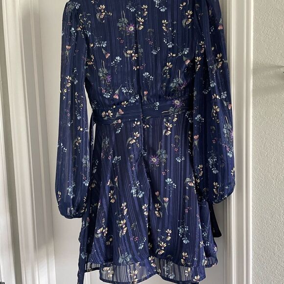 NWT Allison & Kelly Dress. Navy Floral - Lightweight. - Picture 2 of 6